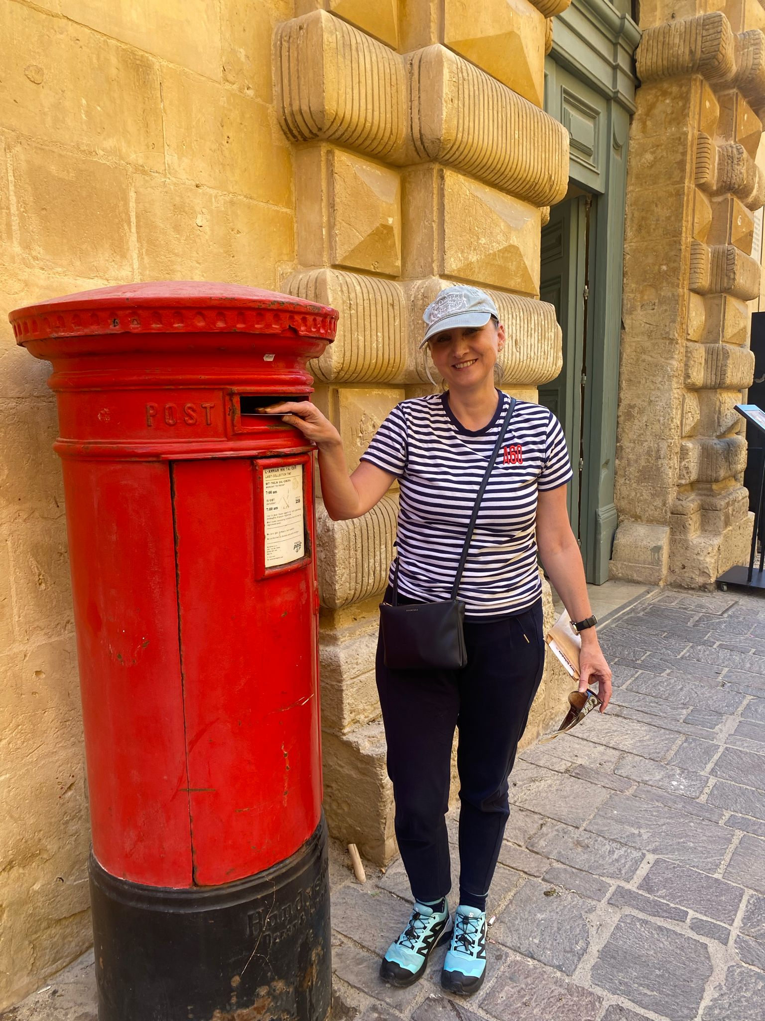 Любов по пощата